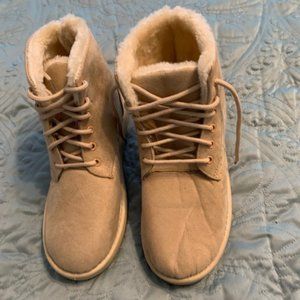 Women's Tan Faux-Fur Suede Ankle Boots Size 8. Brand new.
